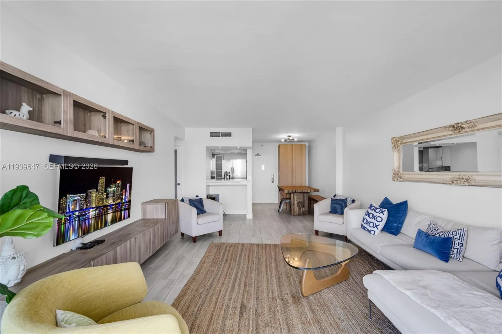 1200 West Ave # 910, Miami Beach, FL 33139 photo 2
