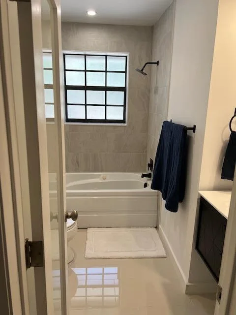 5880 NE 22nd Avenue, Fort Lauderdale, FL 33308 photo 13