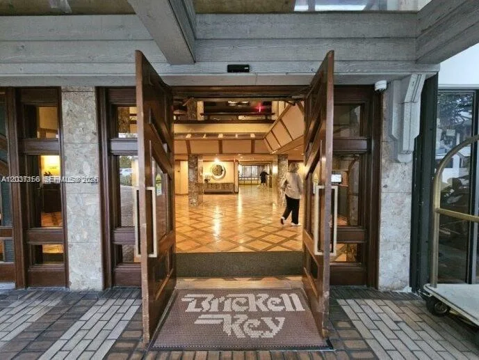 520 Brickell Key Dr # A1005, Miami, FL 33131 photo 4