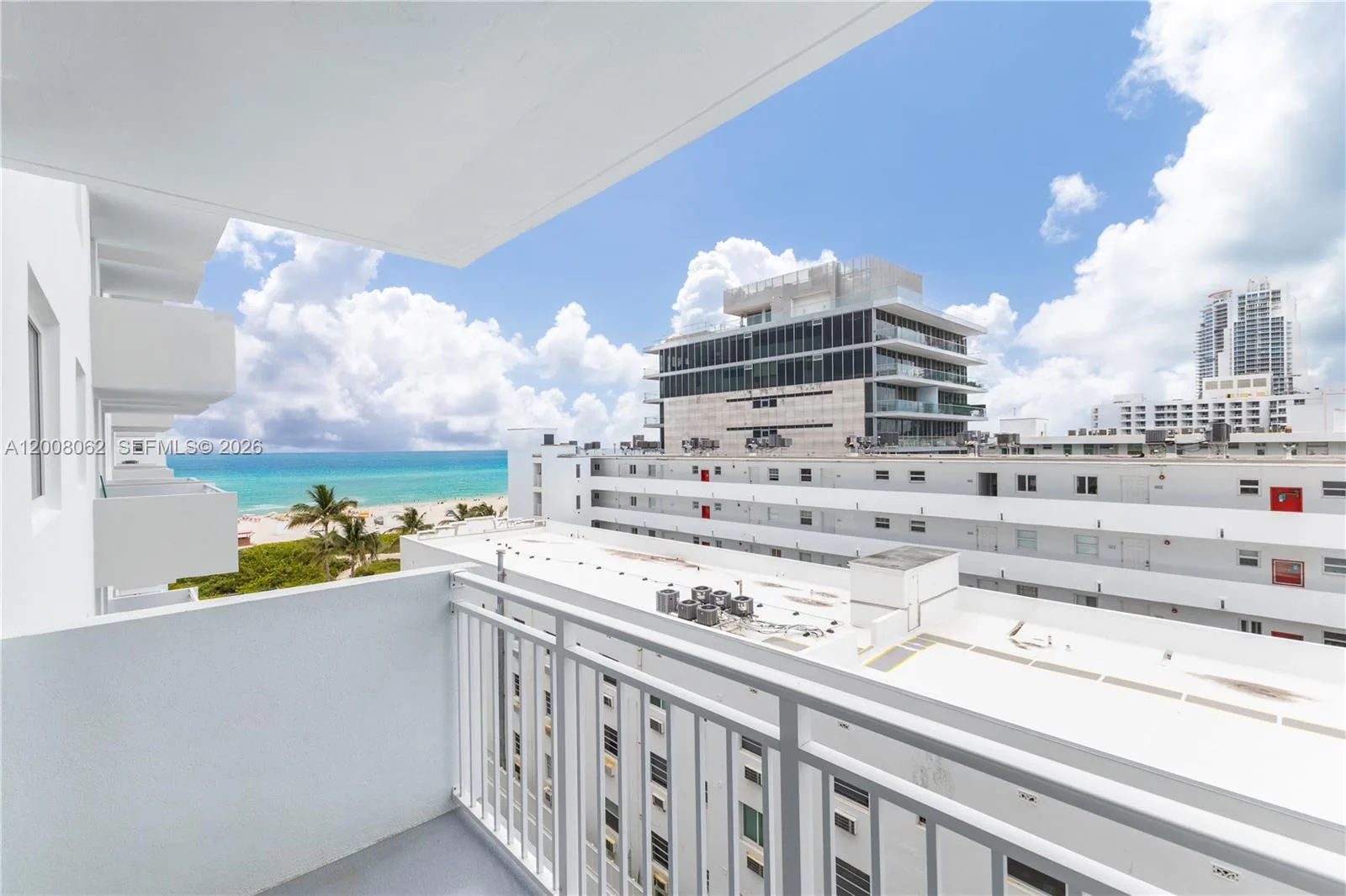 345 Ocean Dr # 708, Miami Beach, FL 33139 photo 6