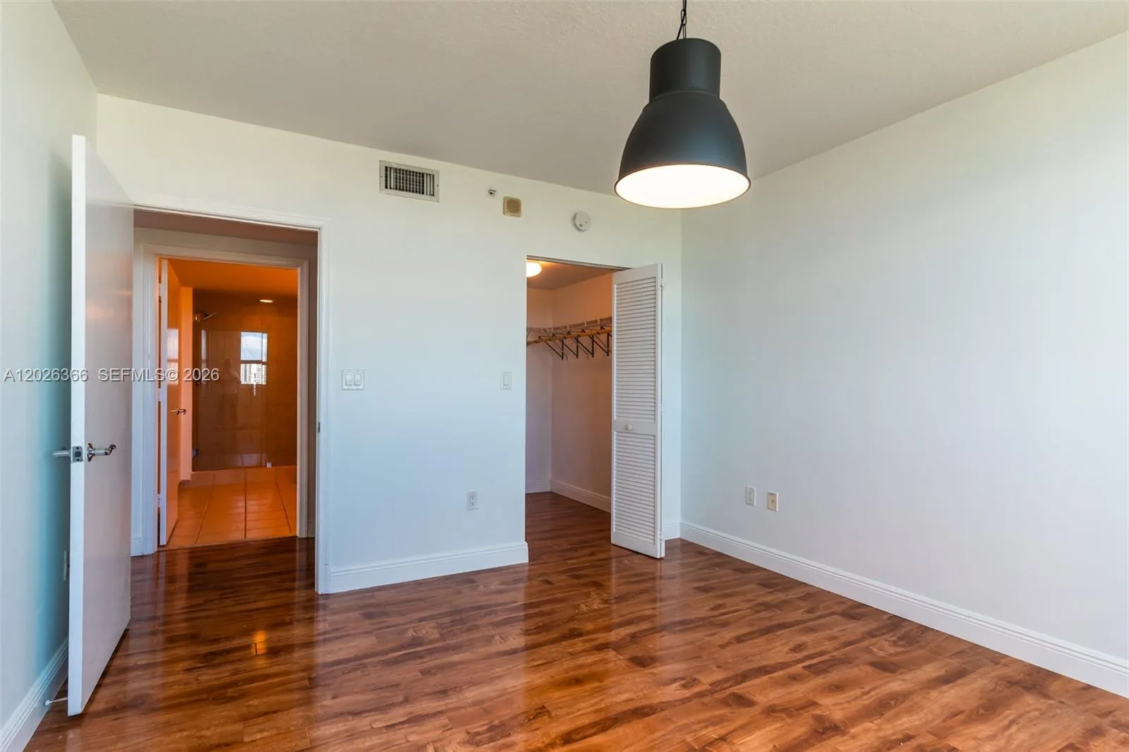 19501 W Country Club Dr # 1603, Aventura, FL 33180 photo 10