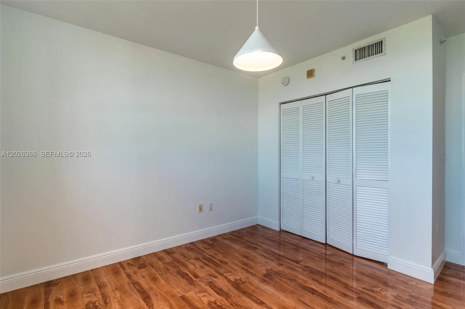 19501 W Country Club Dr # 1603, Aventura, FL 33180 photo 12