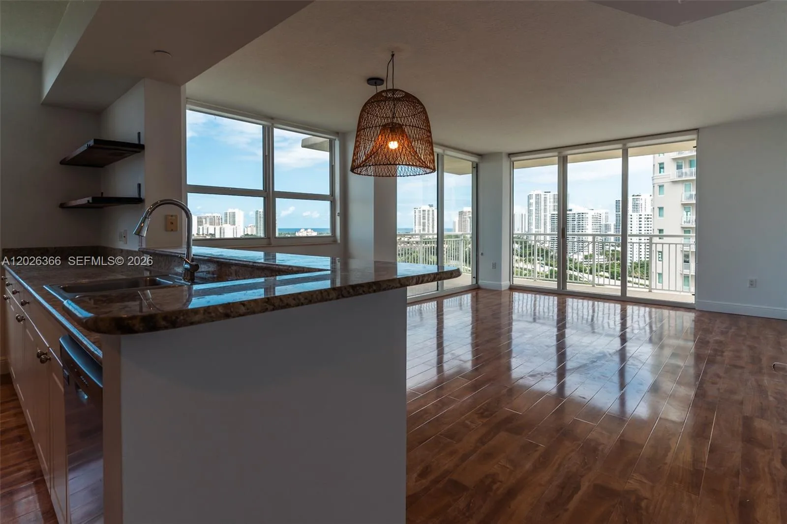 19501 W Country Club Dr # 1603, Aventura, FL 33180 photo 4