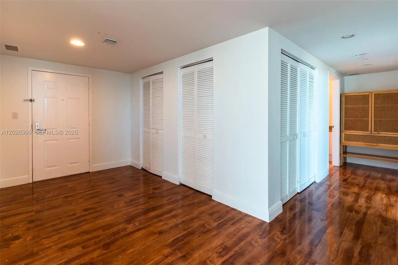 19501 W Country Club Dr # 1603, Aventura, FL 33180 photo 7