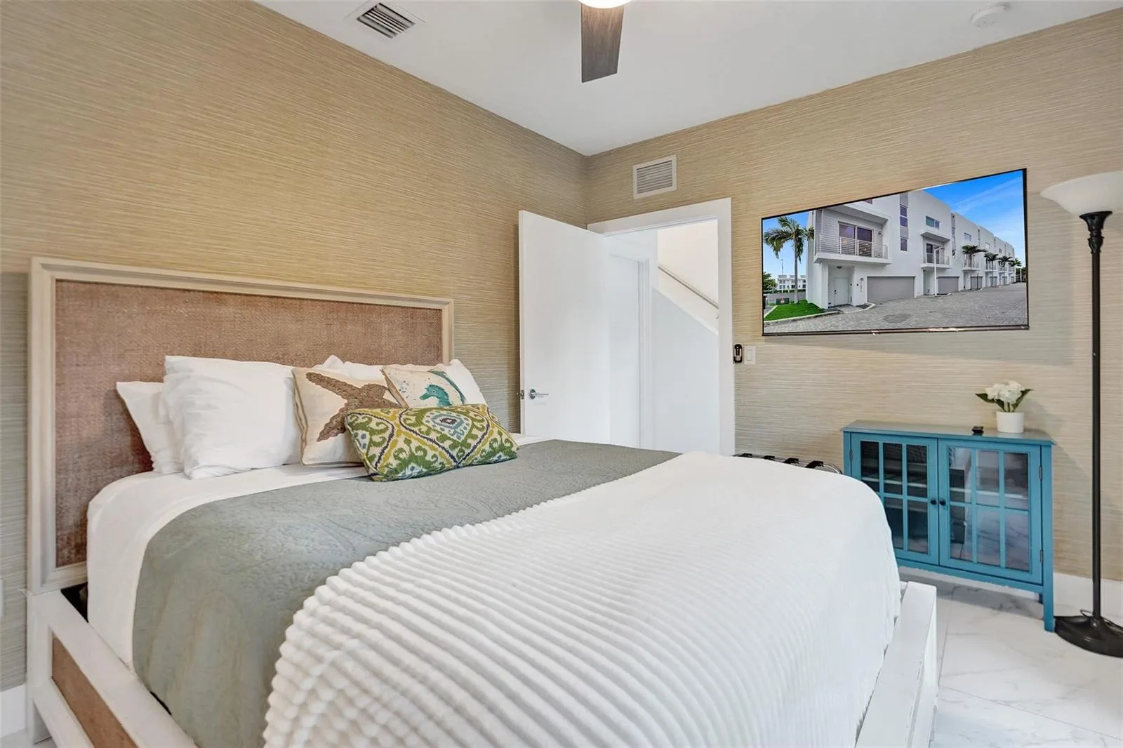1371 N Ocean Boulevard, Pompano Beach, FL 33062 photo 11