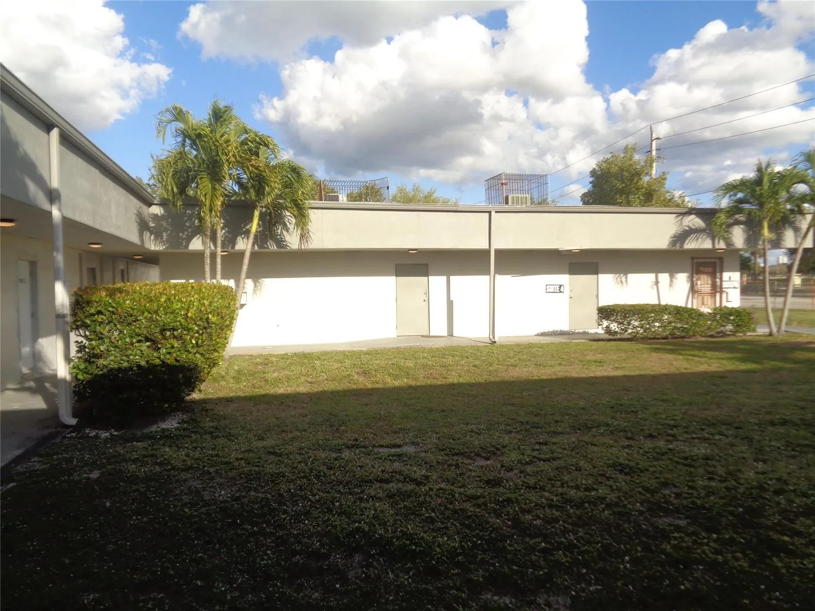 2323 NW 19th Street, Fort Lauderdale, FL 33311