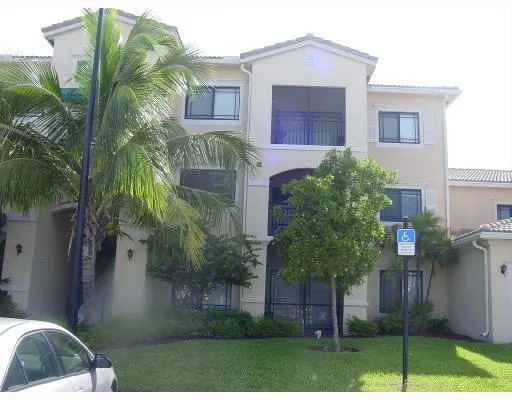 2728 Anzio 105 Court # 105, Palm Beach Gardens, FL 33410 — photo 5 of 36