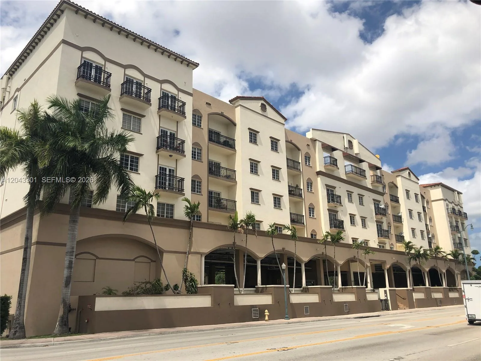 5271 SW 8th St # 216, Miami, FL 33134