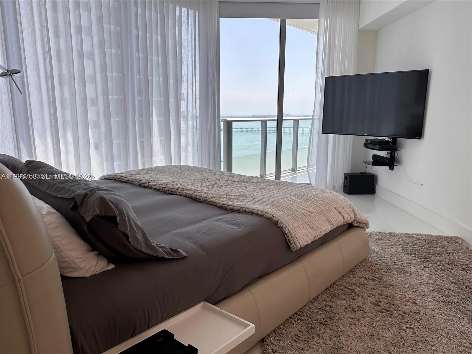 1300 Brickell Bay Dr # 3206, Miami, FL 33131 photo 10