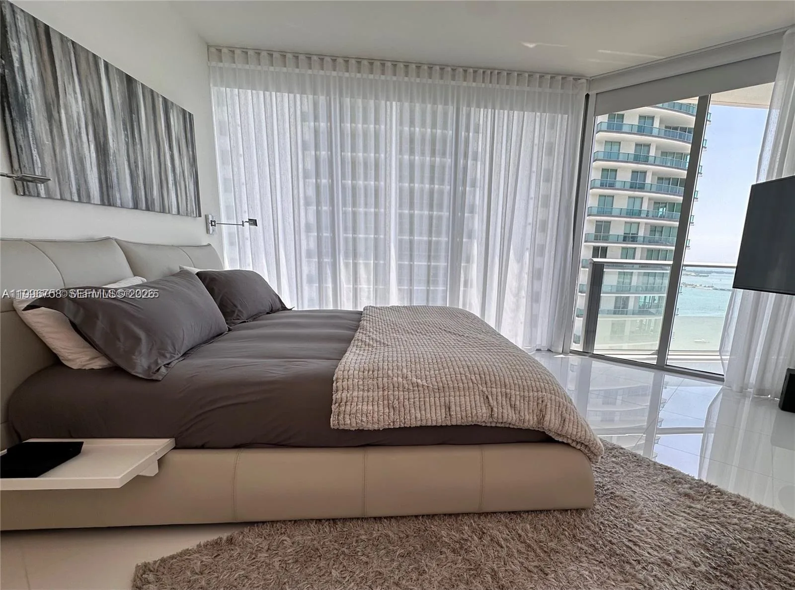 1300 Brickell Bay Dr # 3206, Miami, FL 33131 photo 11
