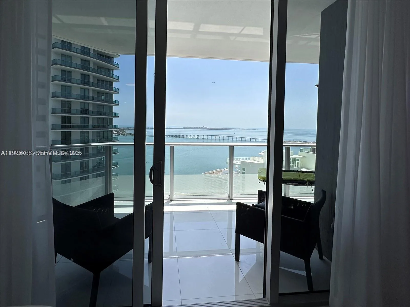 1300 Brickell Bay Dr # 3206, Miami, FL 33131 photo 3