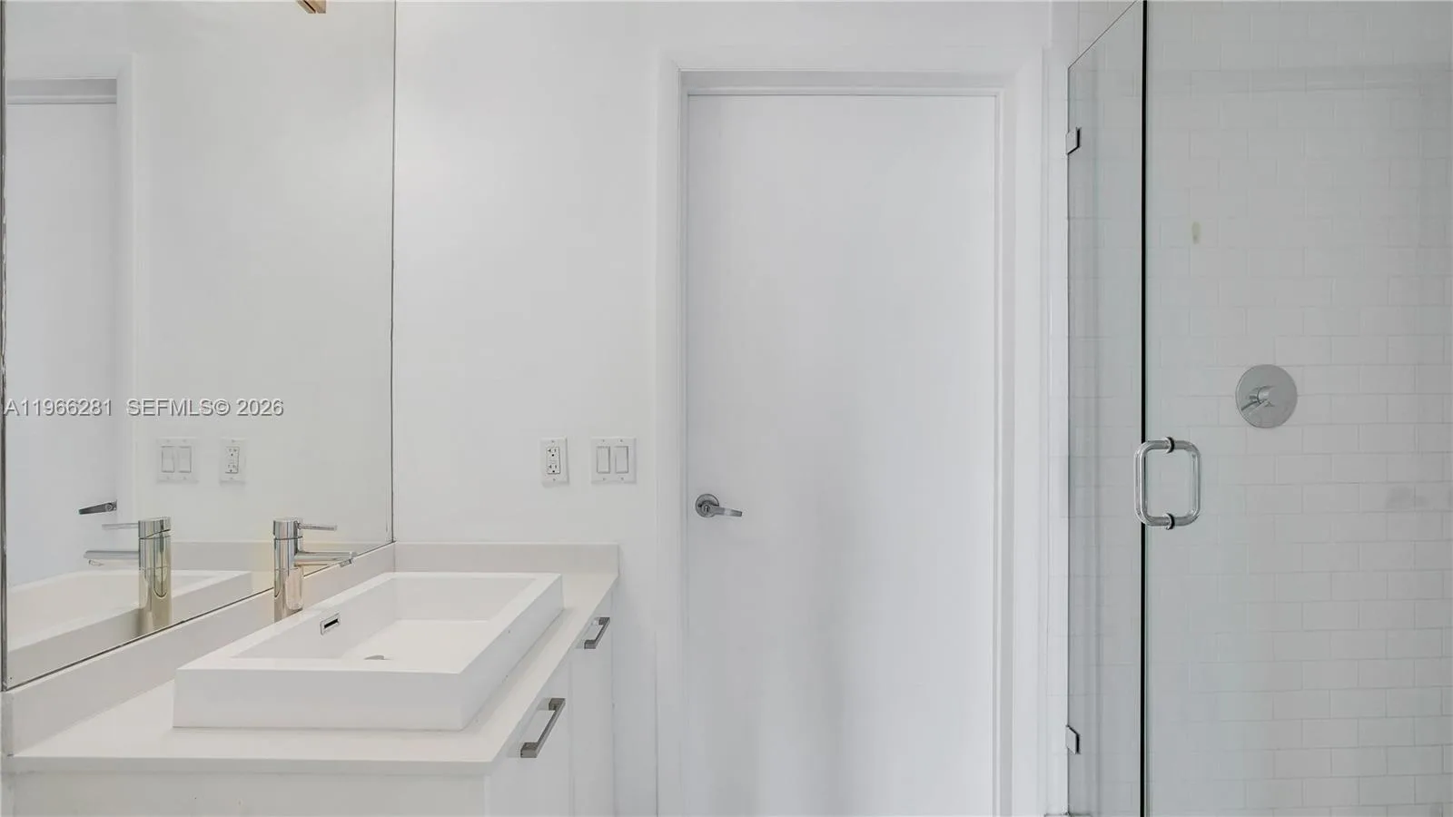 151 SE 1st St # 2101, Miami, FL 33131 photo 12