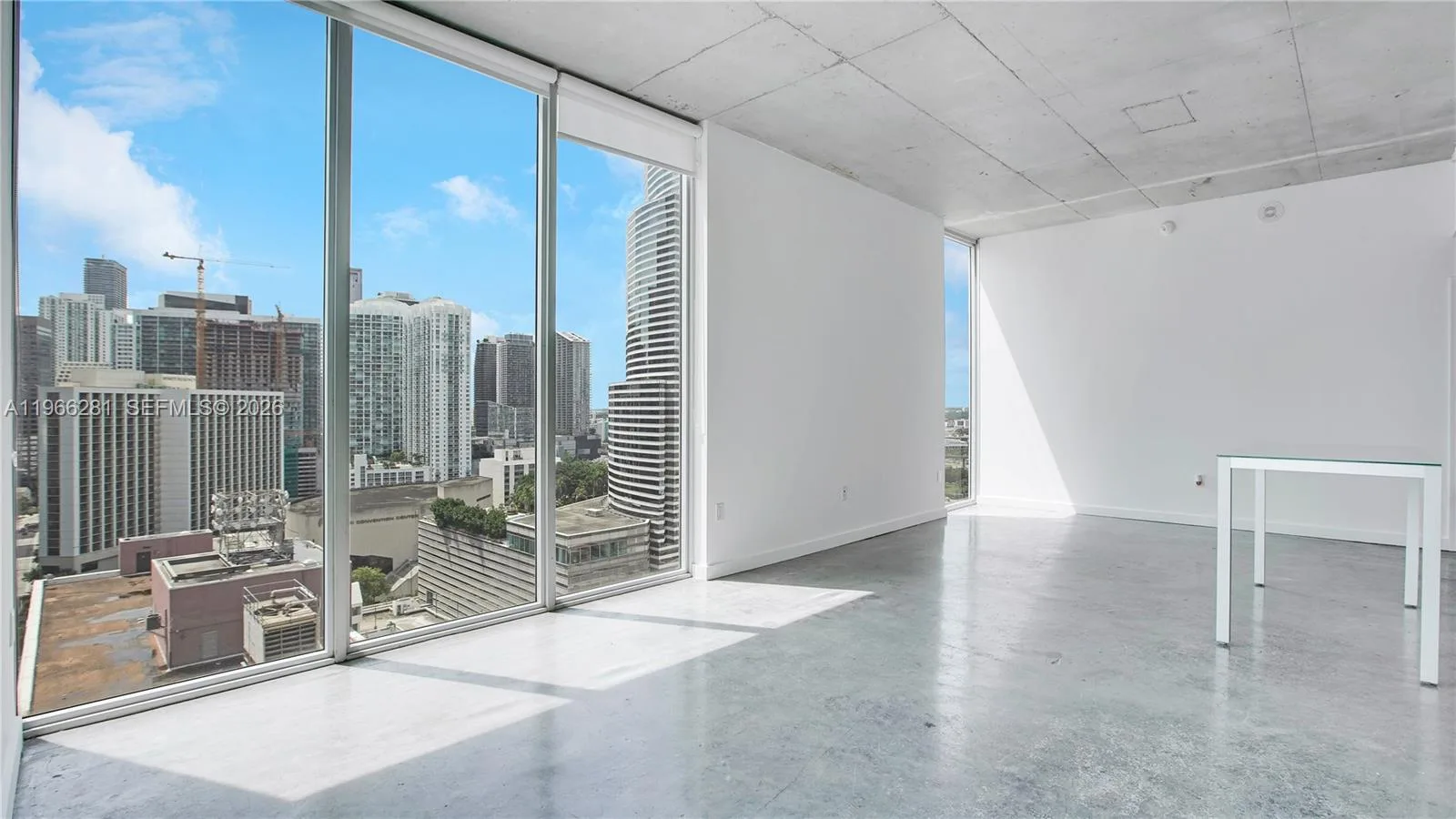 151 SE 1st St # 2101, Miami, FL 33131 photo 3