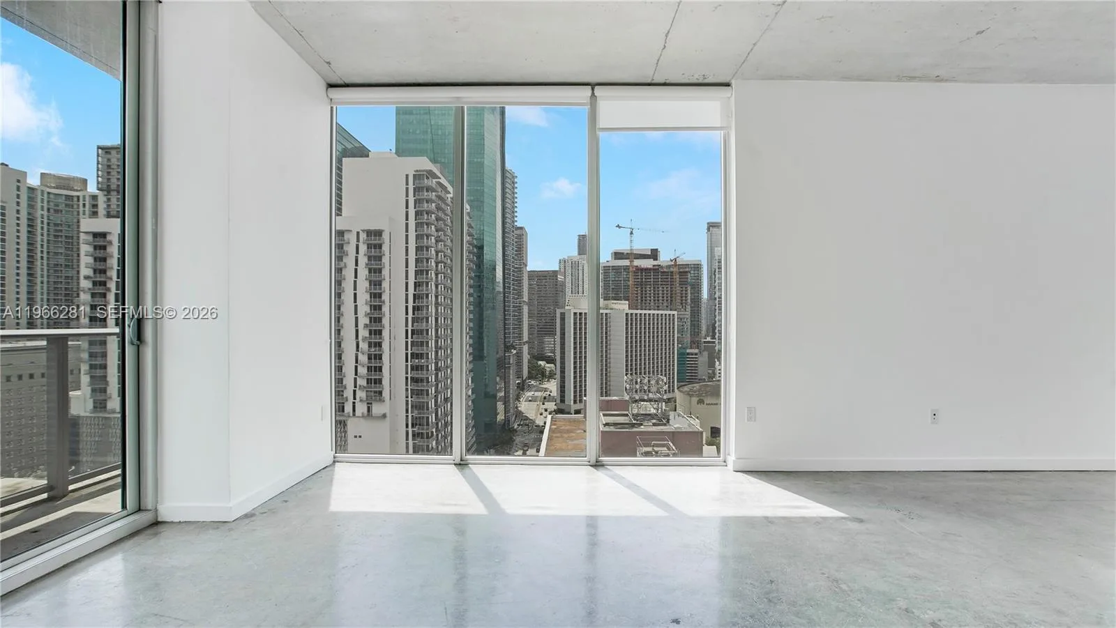 151 SE 1st St # 2101, Miami, FL 33131 photo 4