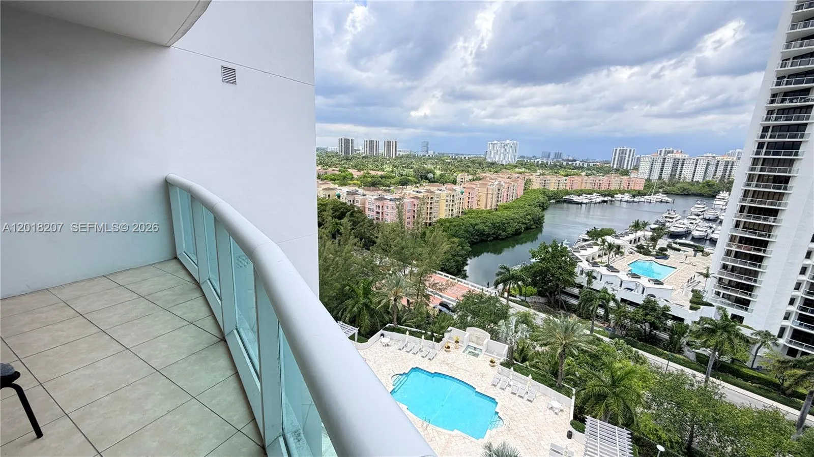 19400 Turnberry Way # 1132, Aventura, FL 33180 photo 5