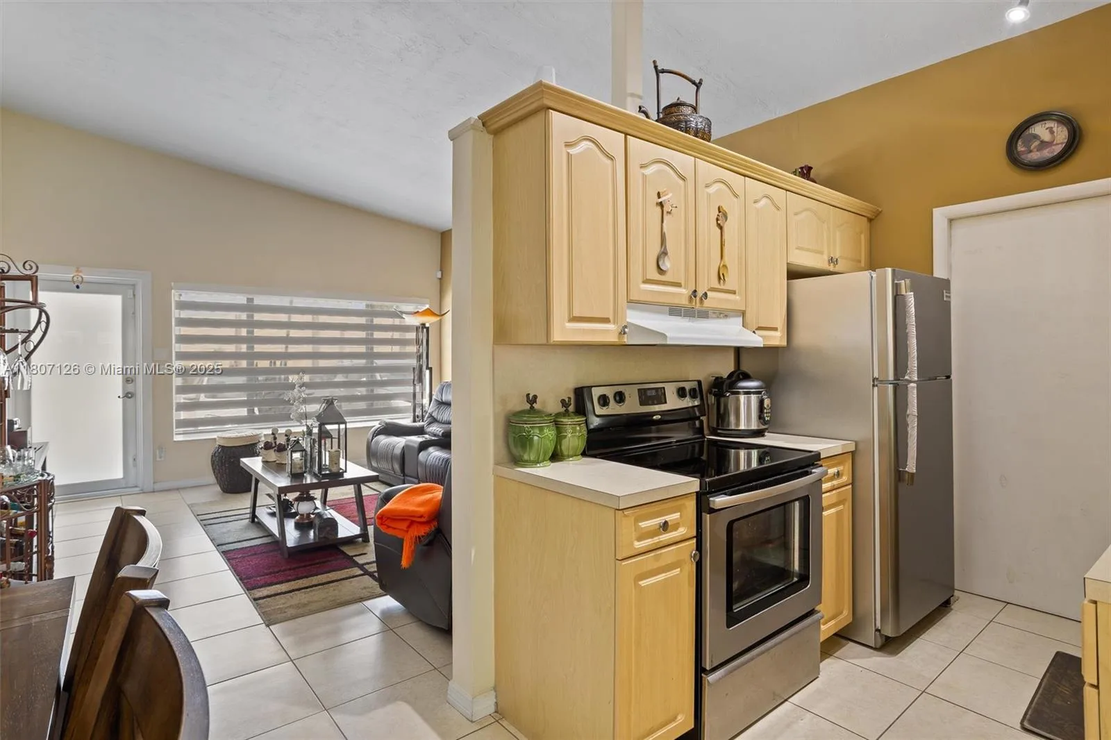 881 NW 177th Ter, Miami Gardens, FL 33169 photo 6