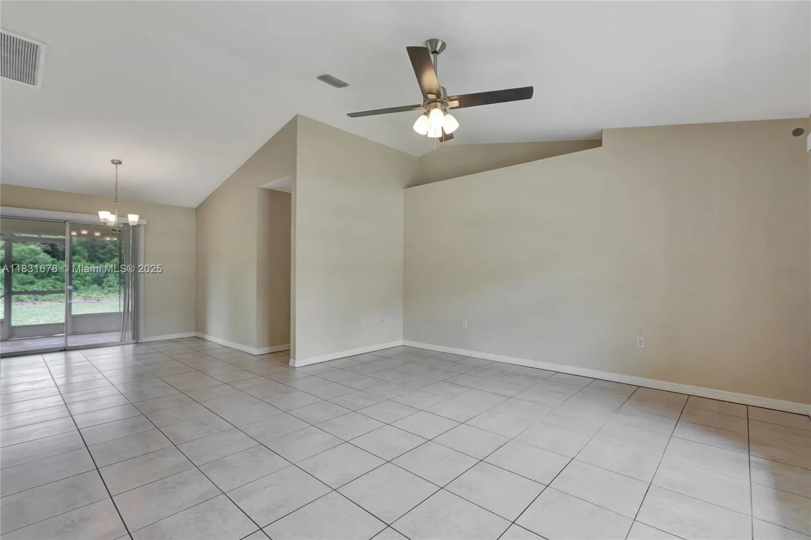 2714 Valerie Blvd, Sebring, FL 33870 photo 2
