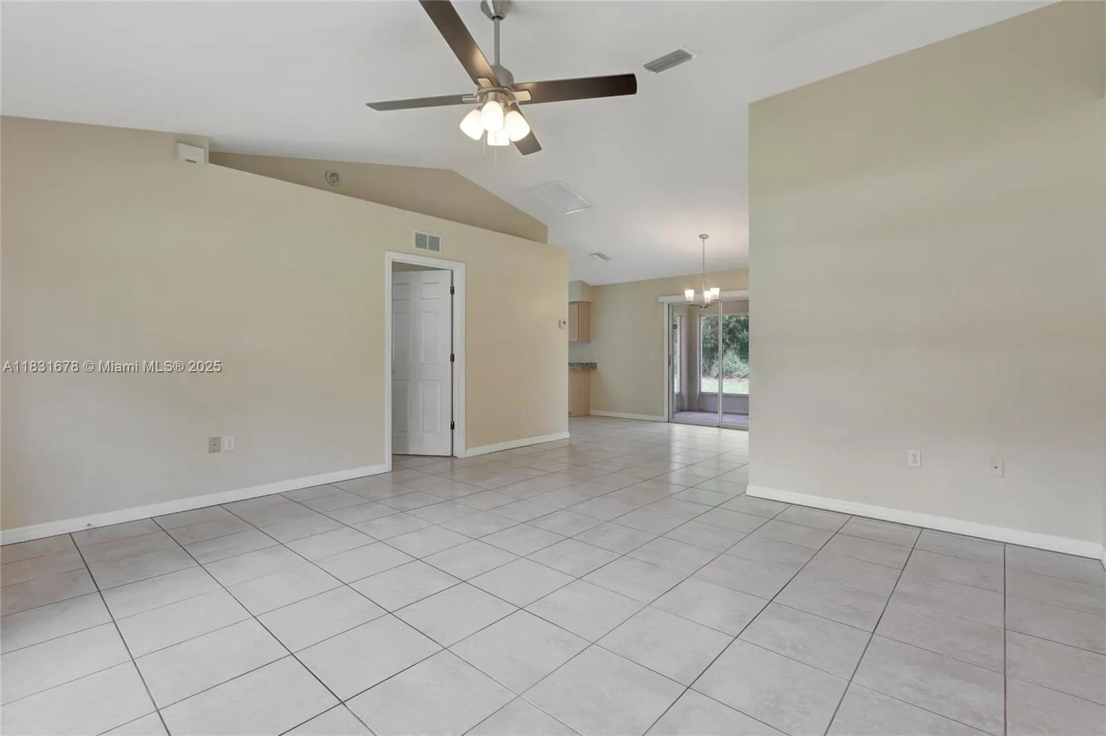 2714 Valerie Blvd, Sebring, FL 33870 photo 3