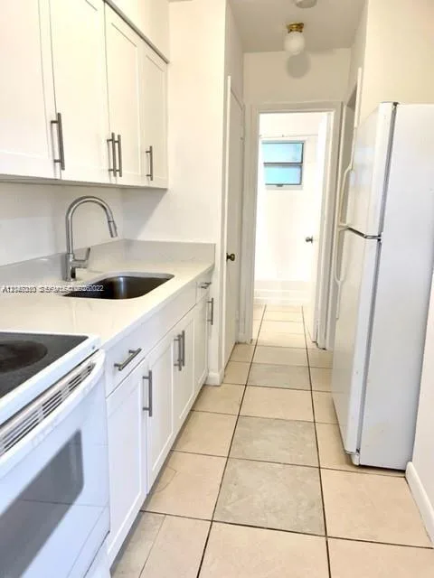 1204 NE 5th Ave # 3, Fort Lauderdale, FL 33304