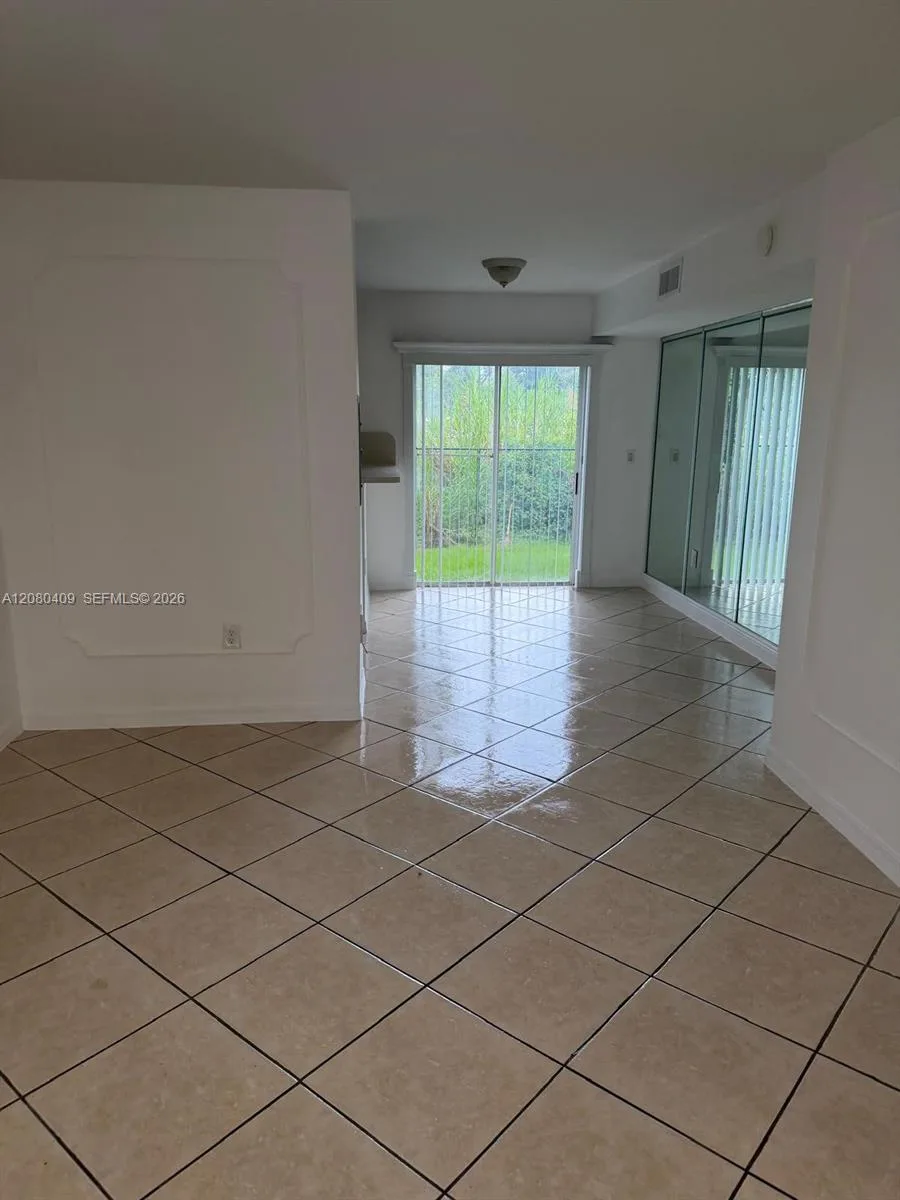 2900 SE 12th Rd # 101-28, Homestead, FL 33035