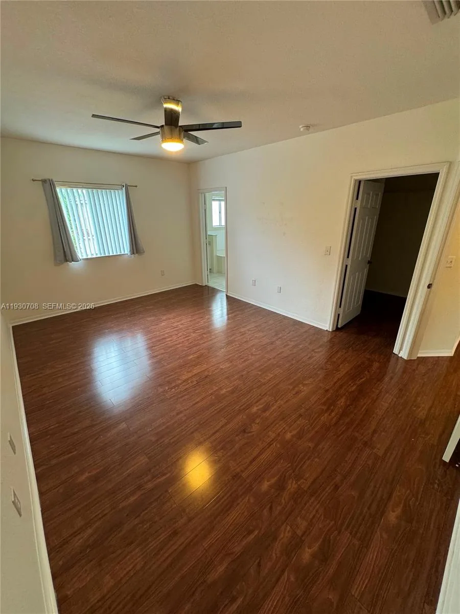 2452 SE 19th Ct, Homestead, FL 33035 photo 8