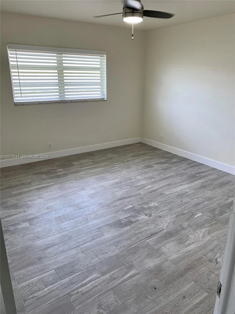 2051 NW 81st Ave # 528, Pembroke Pines, FL 33024 — zdjęcie 4