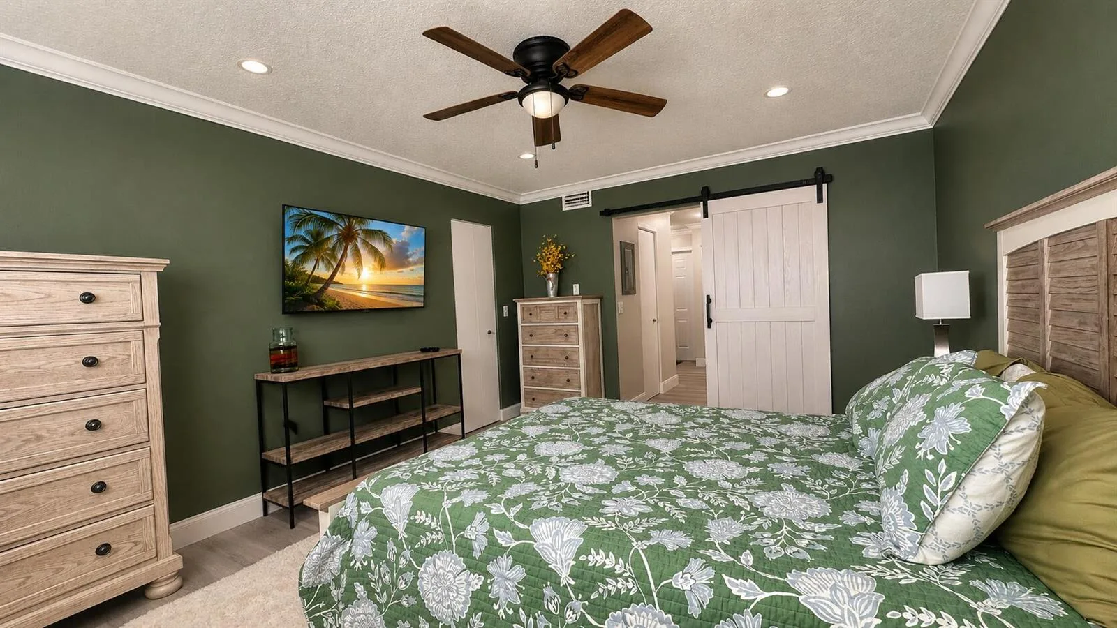 11 COLONIAL CLUB Drive # 302, Boynton Beach, FL 33435 photo 12