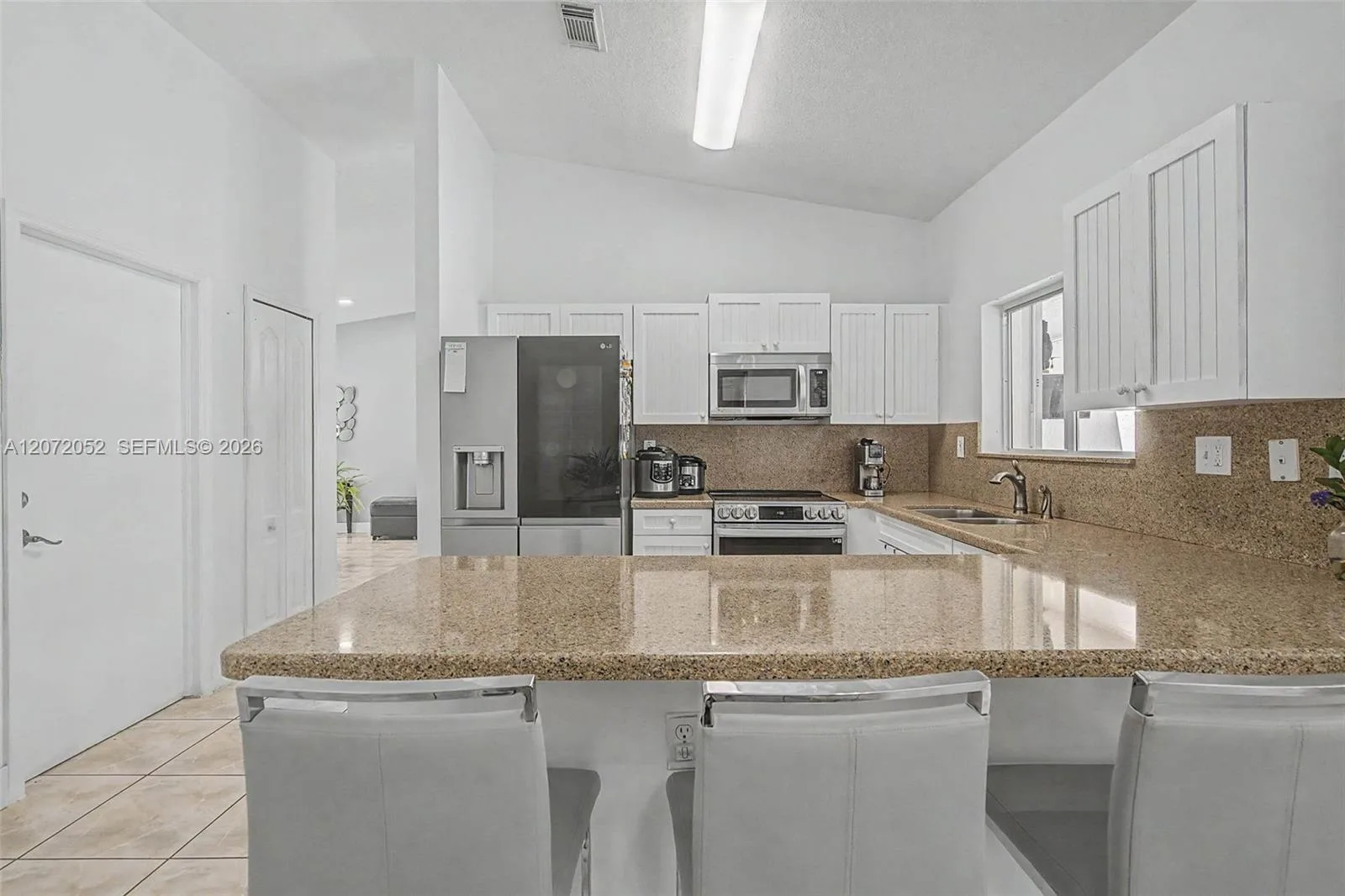 15431 SW 177th Ter, Miami, FL 33187 photo 12