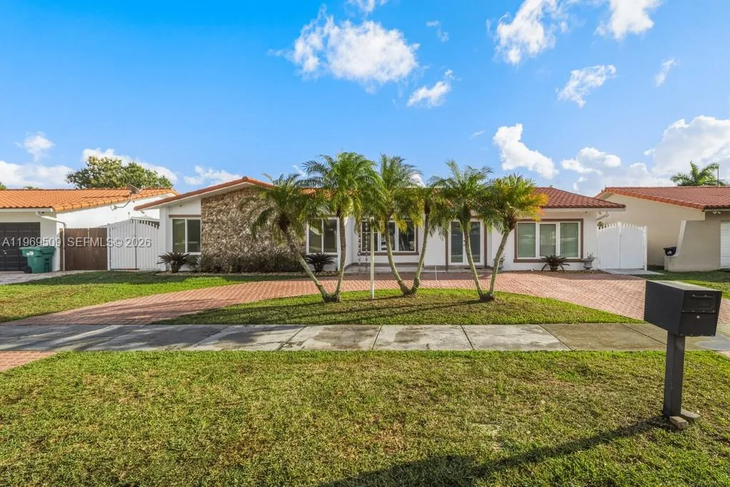 13170 SW 20th St, Miami, FL 33175 photo 11