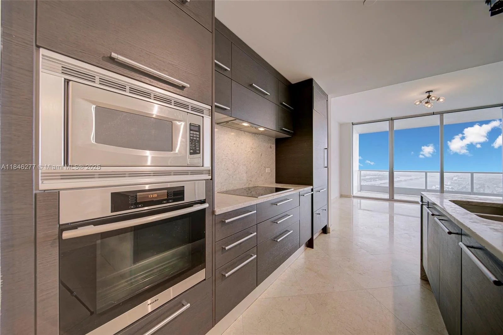900 Biscayne Blvd # 5203, Miami, FL 33132 photo 5