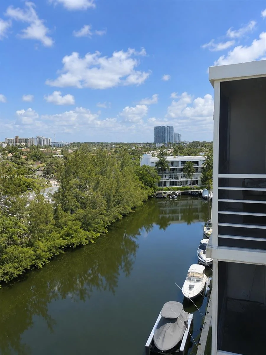 3660 NE 166th St # 805, North Miami Beach, FL 33160 photo 4
