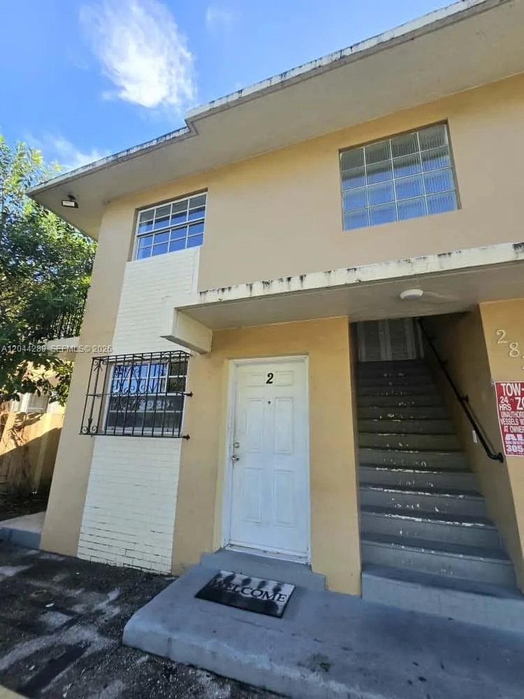 2835 NW 22nd Ave, Miami, FL 33142 photo 10