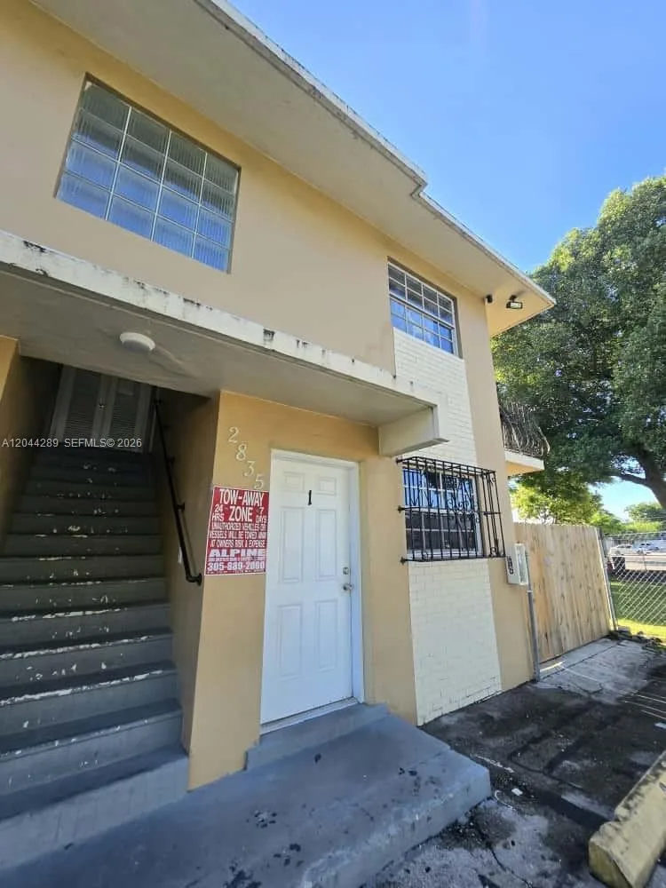 2835 NW 22nd Ave, Miami, FL 33142 photo 9
