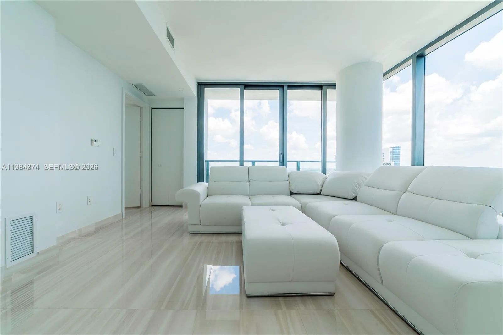 650 NE 32nd St # 2808, Miami, FL 33137 photo 4