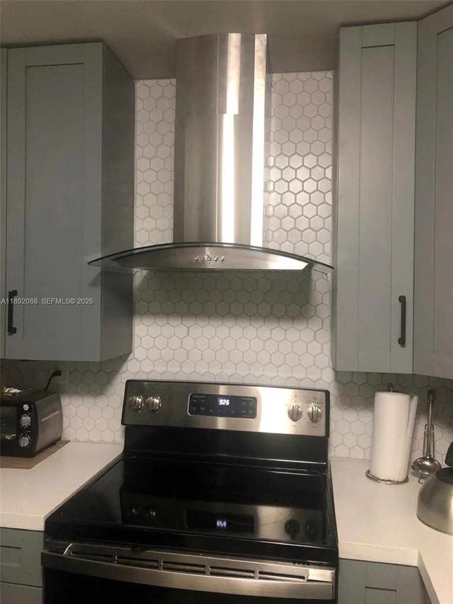 4675 W 18th Ct # 1011, Hialeah, FL 33012 photo 5