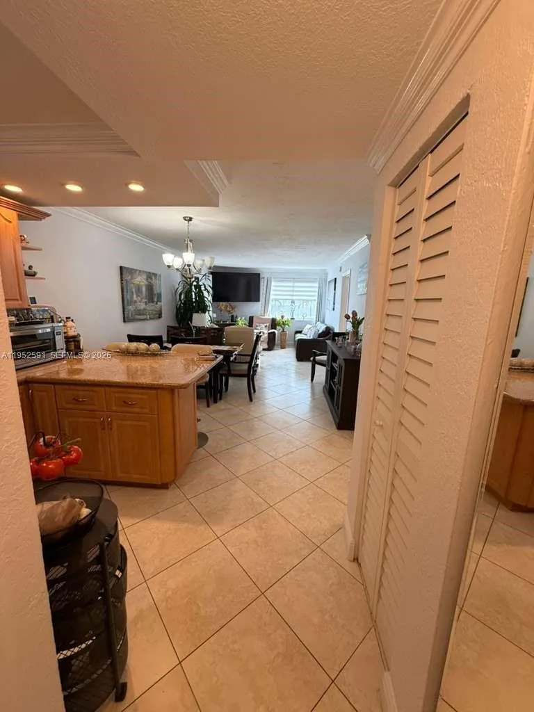 5501 NW 7th St # E207, Miami, FL 33126 photo 7