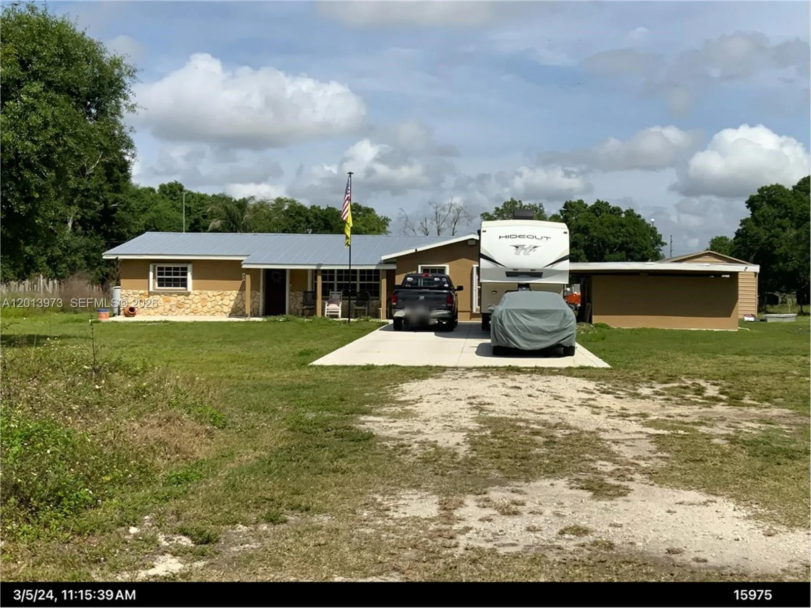 826 B Rd., La Belle, FL 33935
