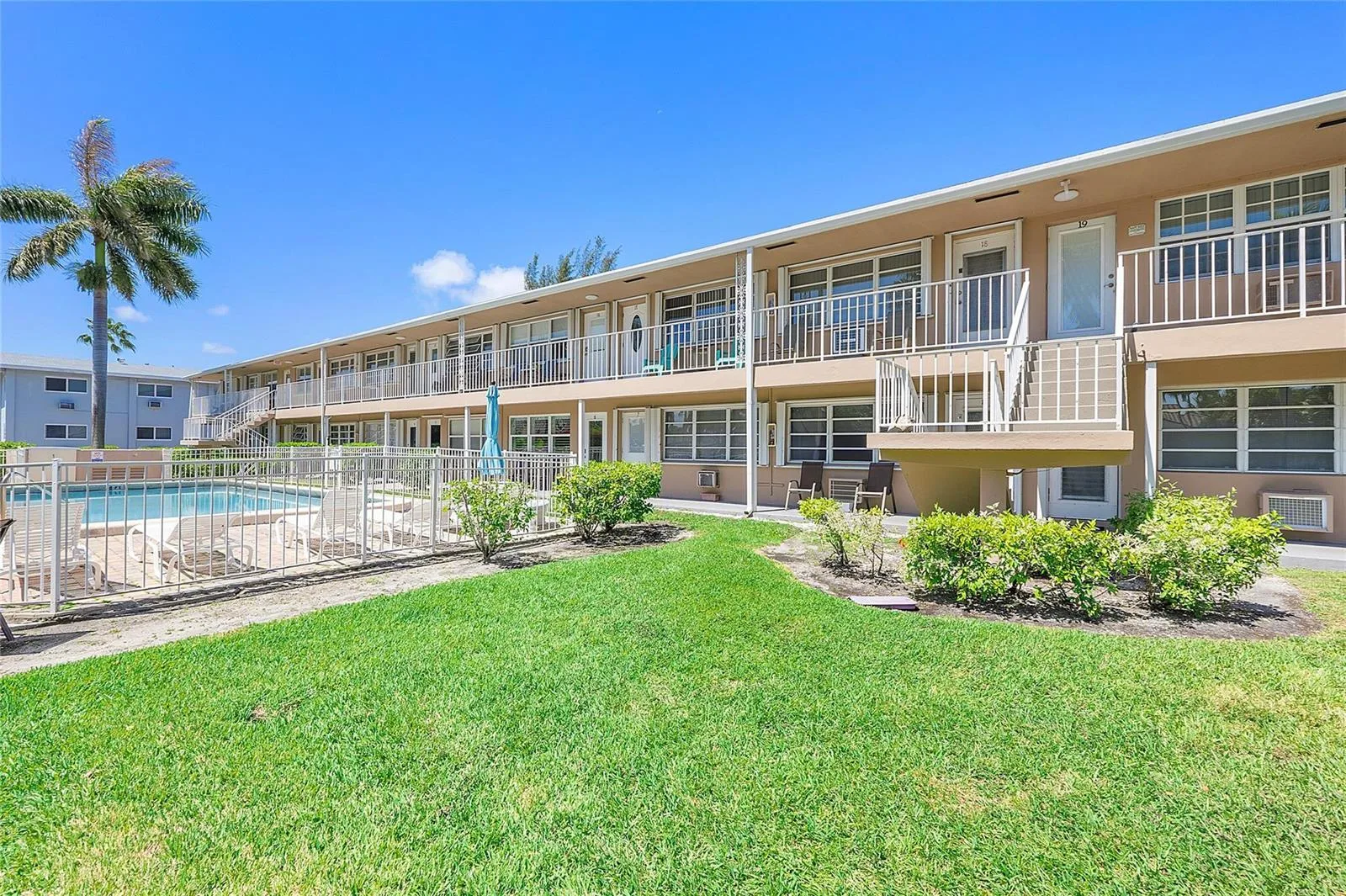 500 Layne Boulevard # 6, Hallandale Beach, FL 33009