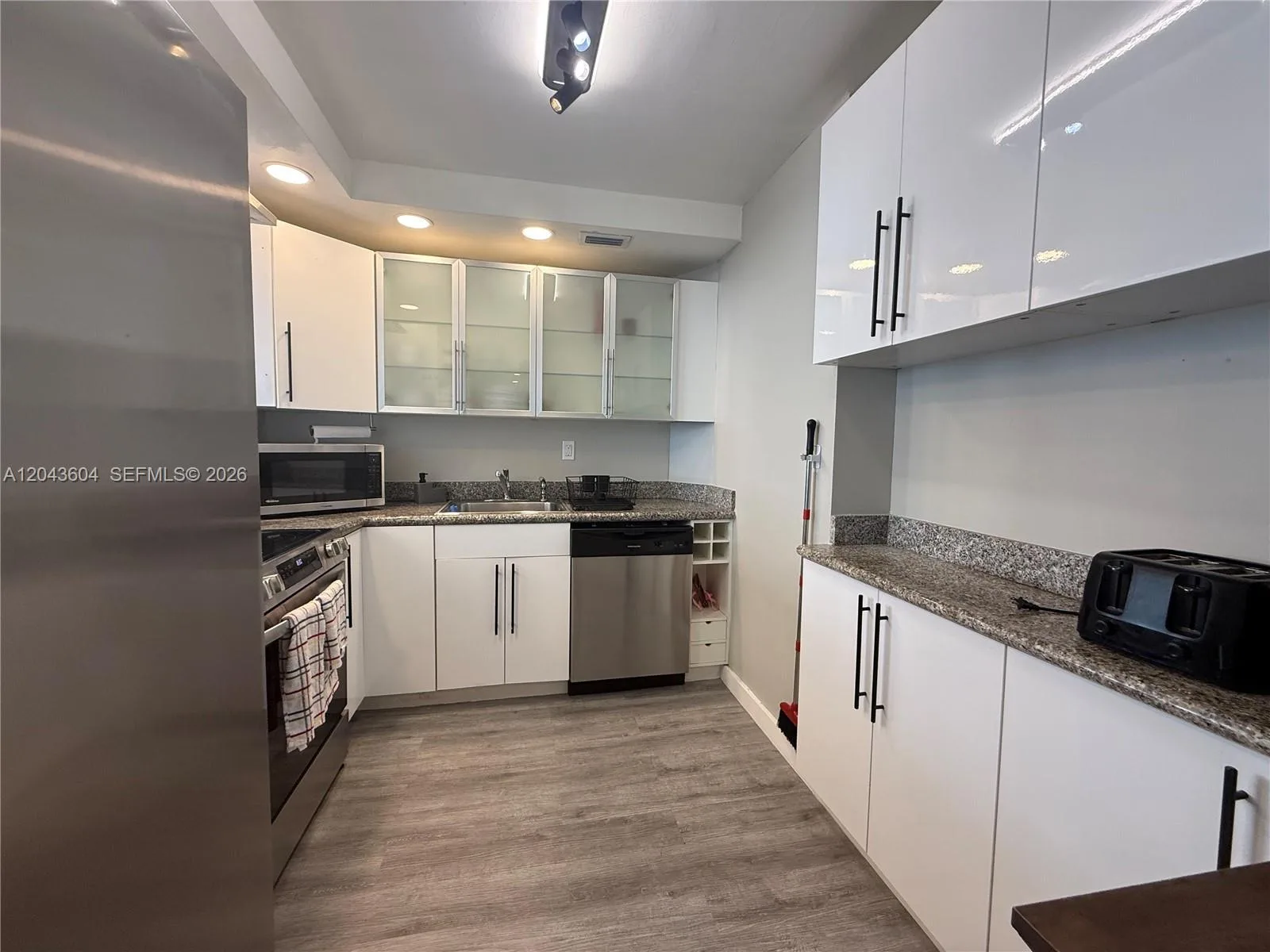 5838 Collins Ave # 15H, Miami Beach, FL 33140 photo 10