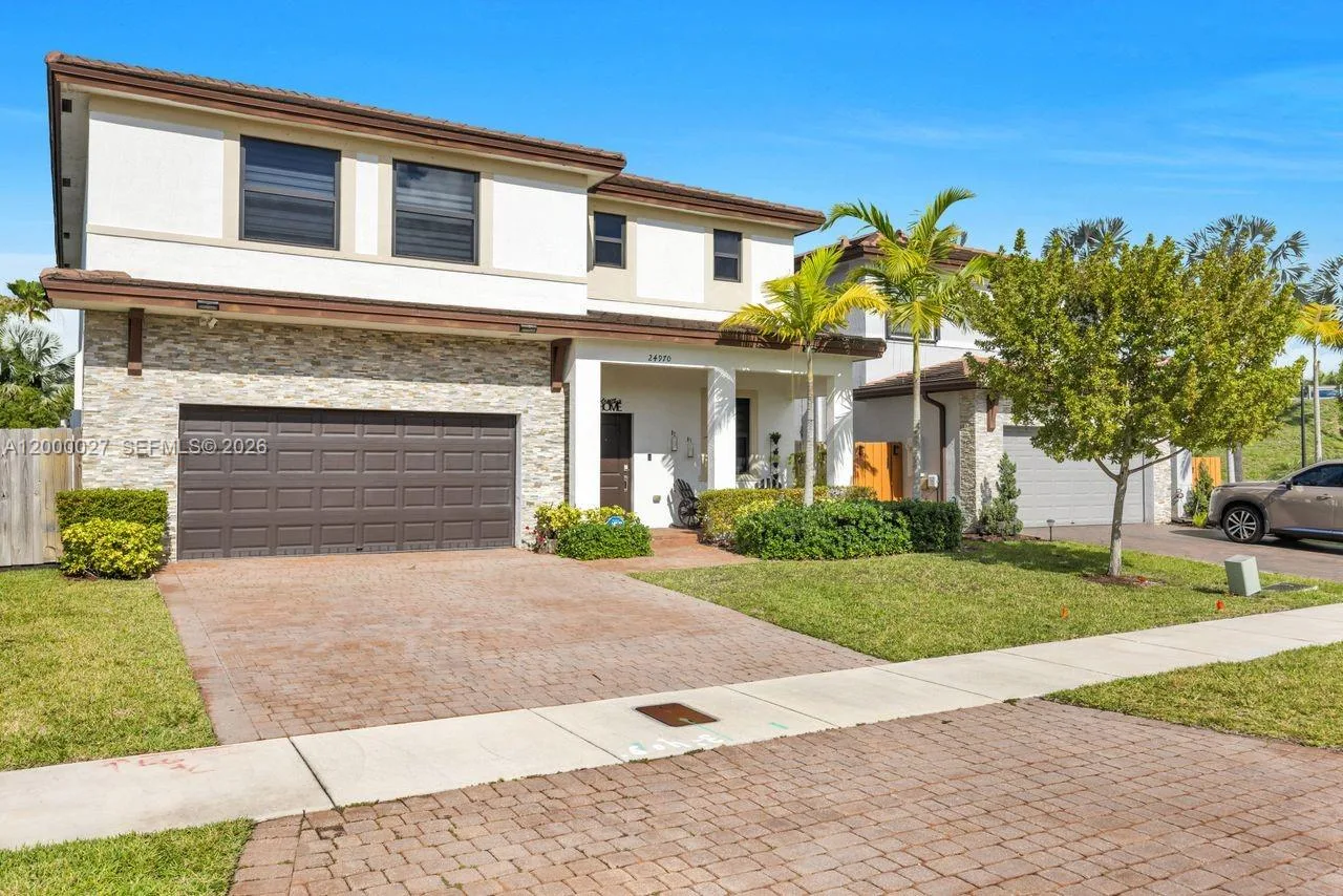 24970 SW 108th Ave, Homestead, FL 33032 photo 2