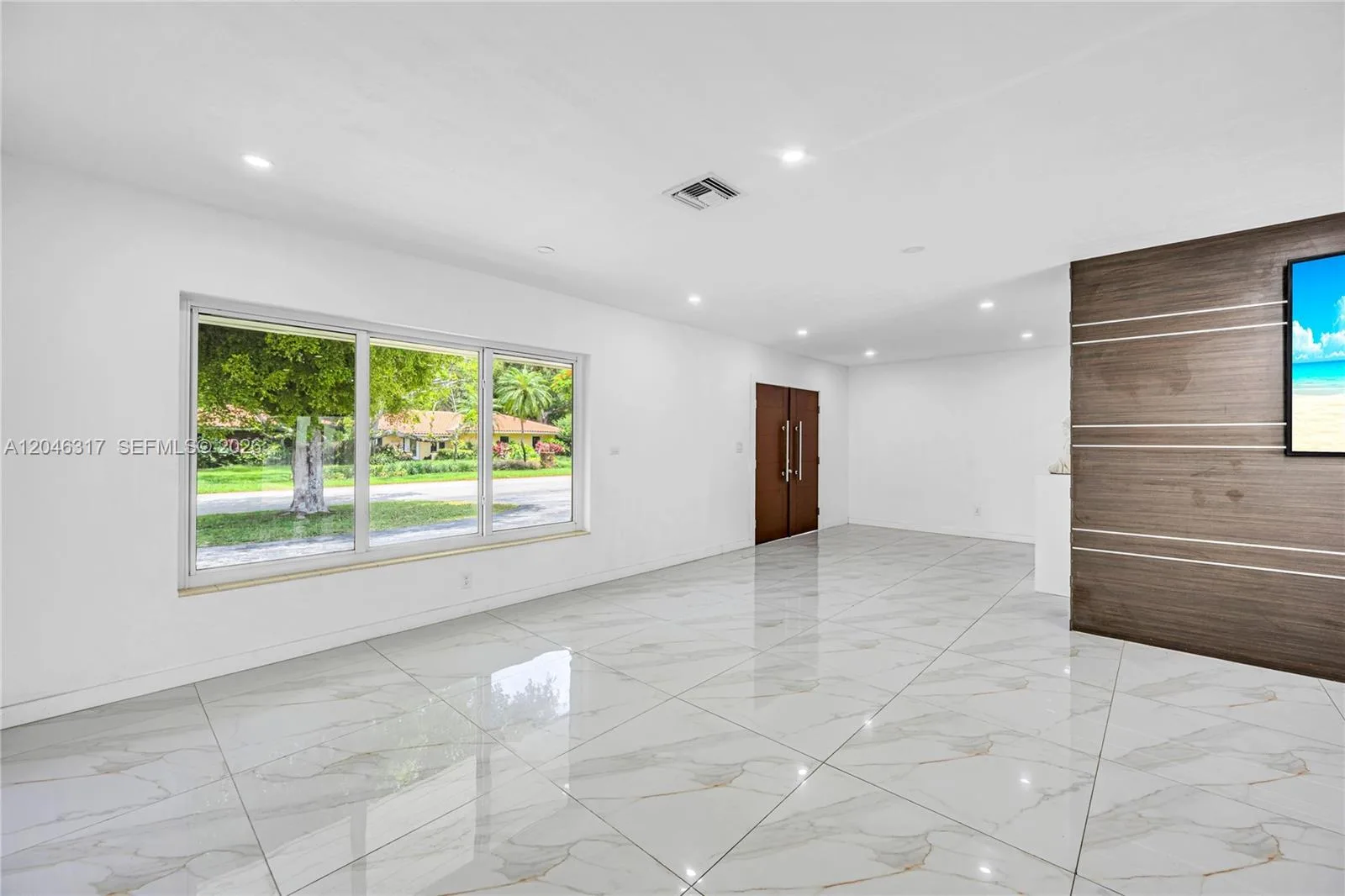 12525 SW 68th Ct, Pinecrest, FL 33156 photo 3