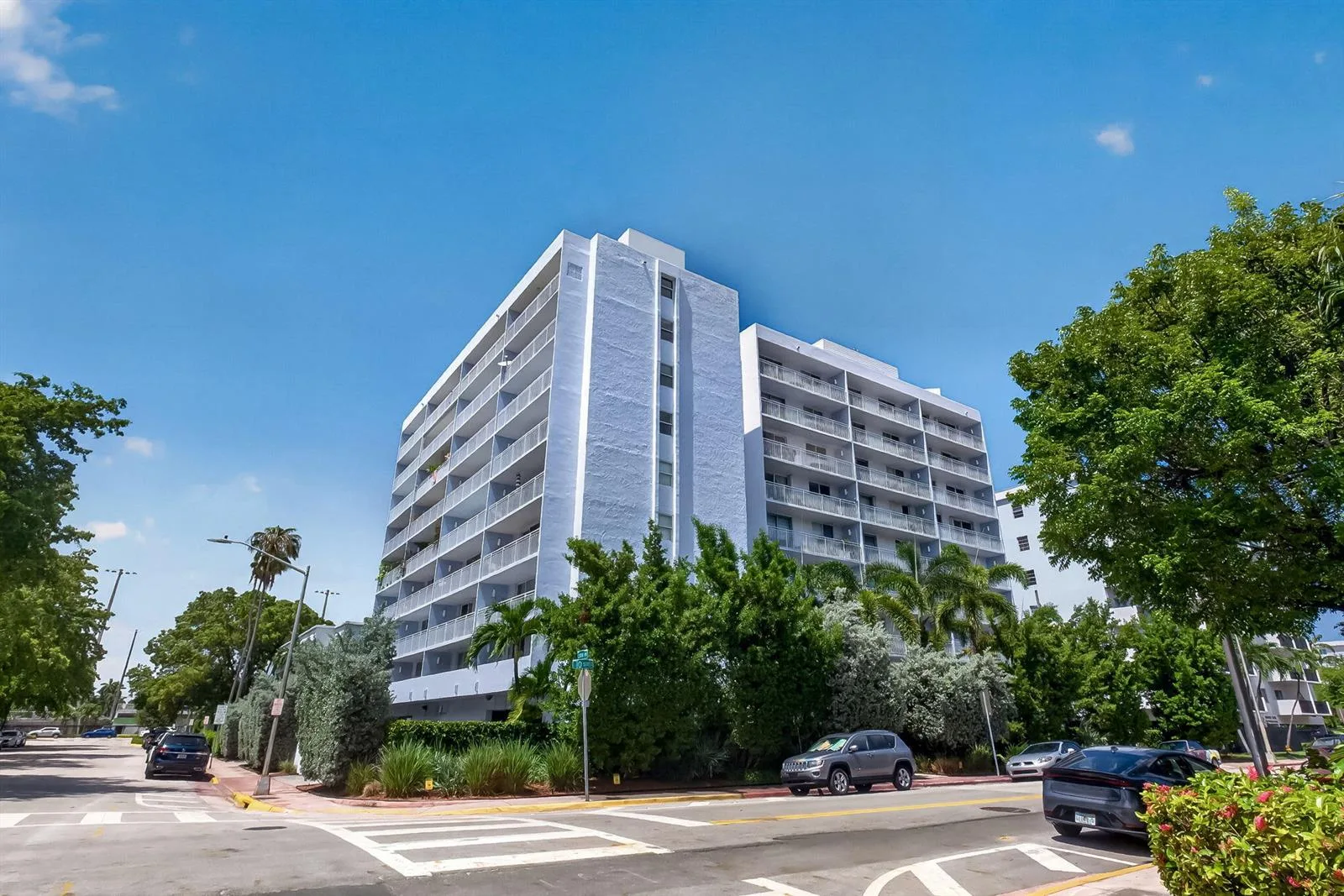 1045 10TH Street # 301, Miami Beach, FL 33139