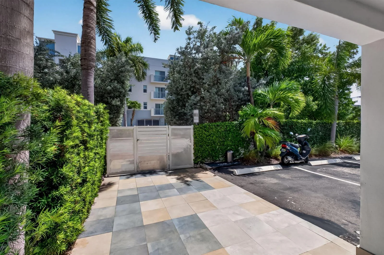1045 10TH Street # 301, Miami Beach, FL 33139 photo 8