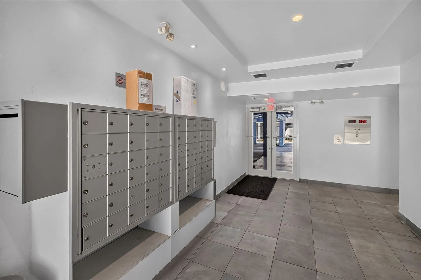 1045 10TH Street # 301, Miami Beach, FL 33139 photo 9