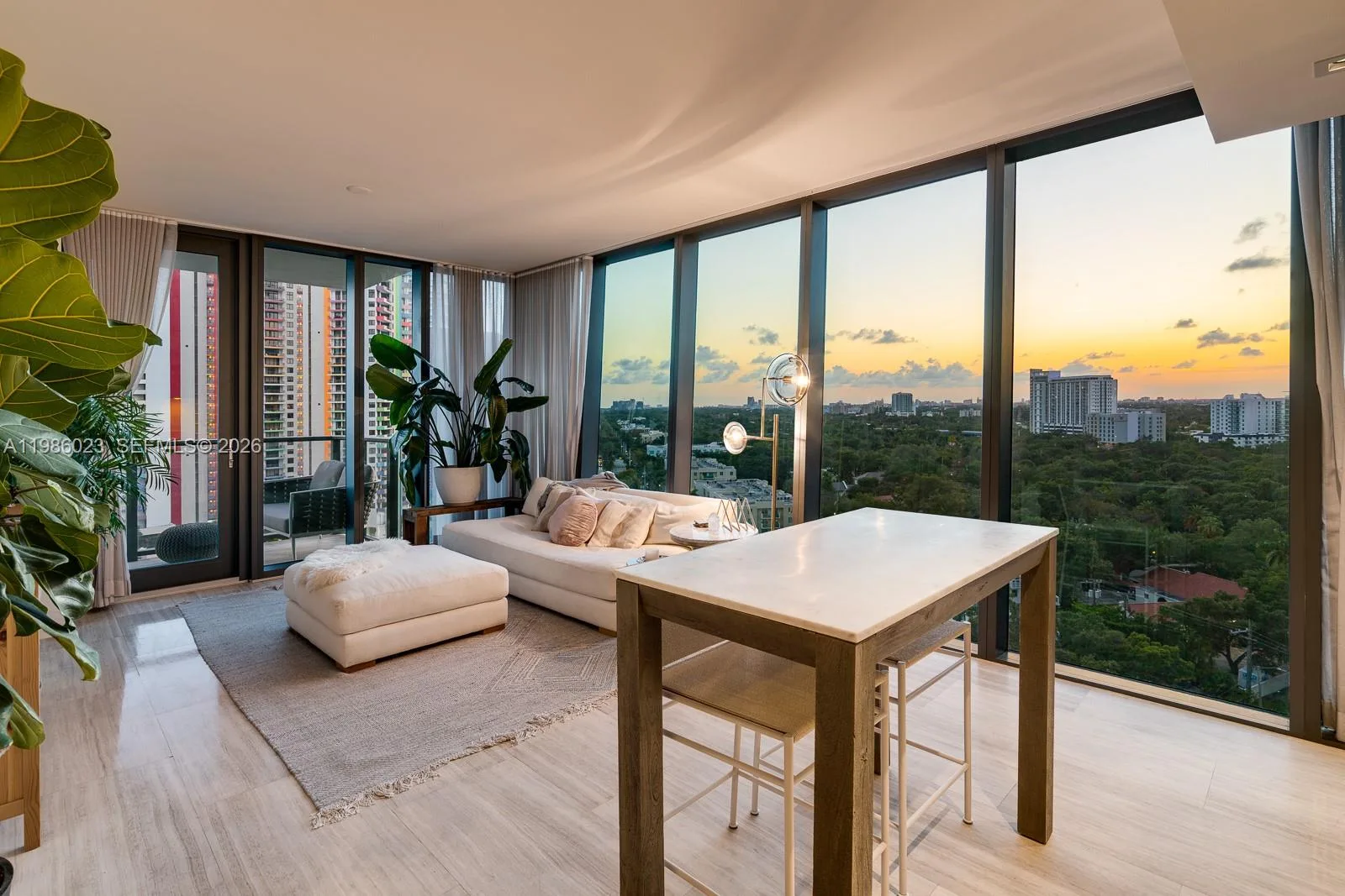 1451 Brickell Ave # 1404, Miami, FL 33131