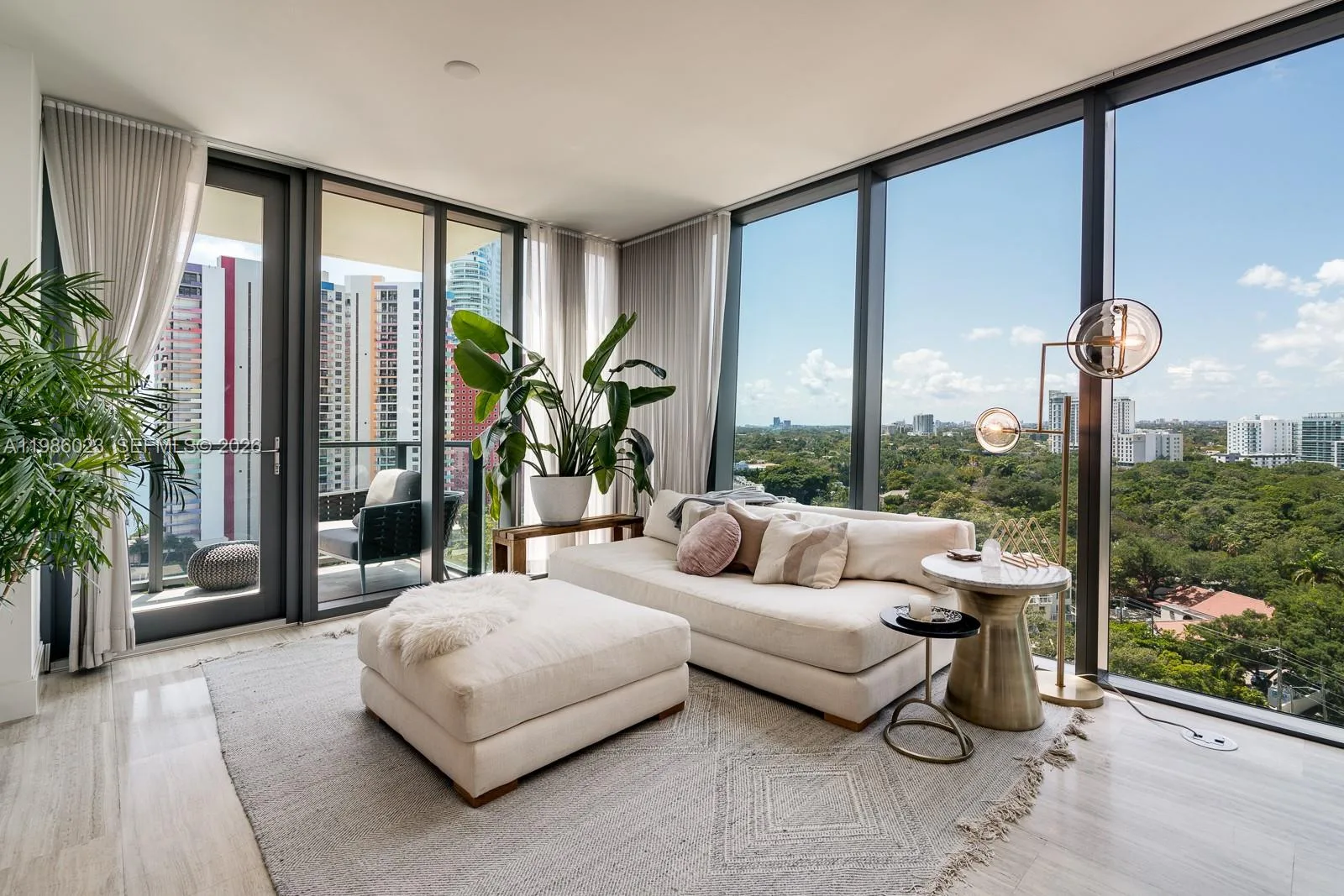 1451 Brickell Ave # 1404, Miami, FL 33131 photo 4