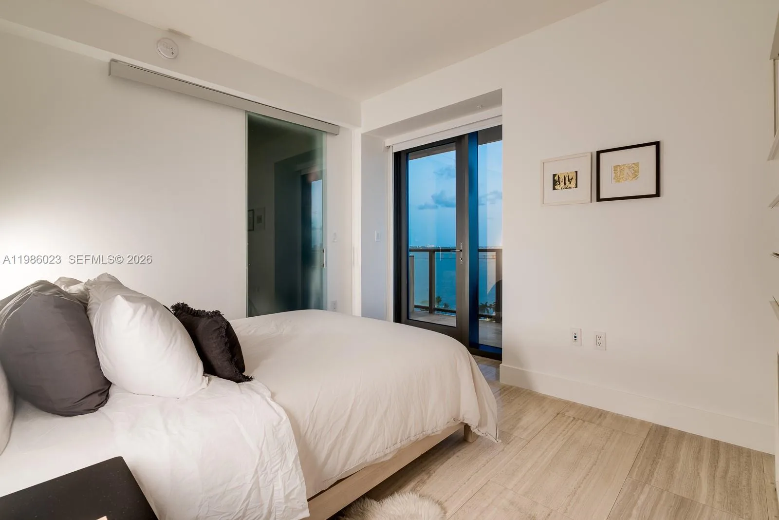 1451 Brickell Ave # 1404, Miami, FL 33131 photo 9