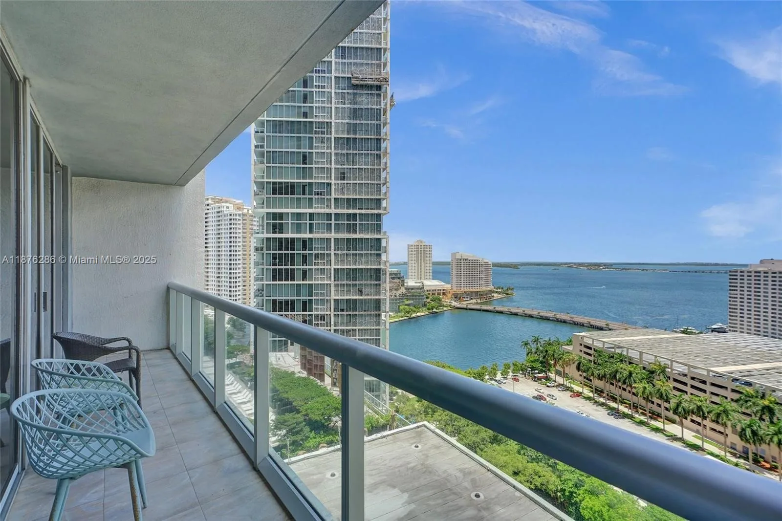 485 Brickell Ave # 2009, Miami, FL 33131 photo 3