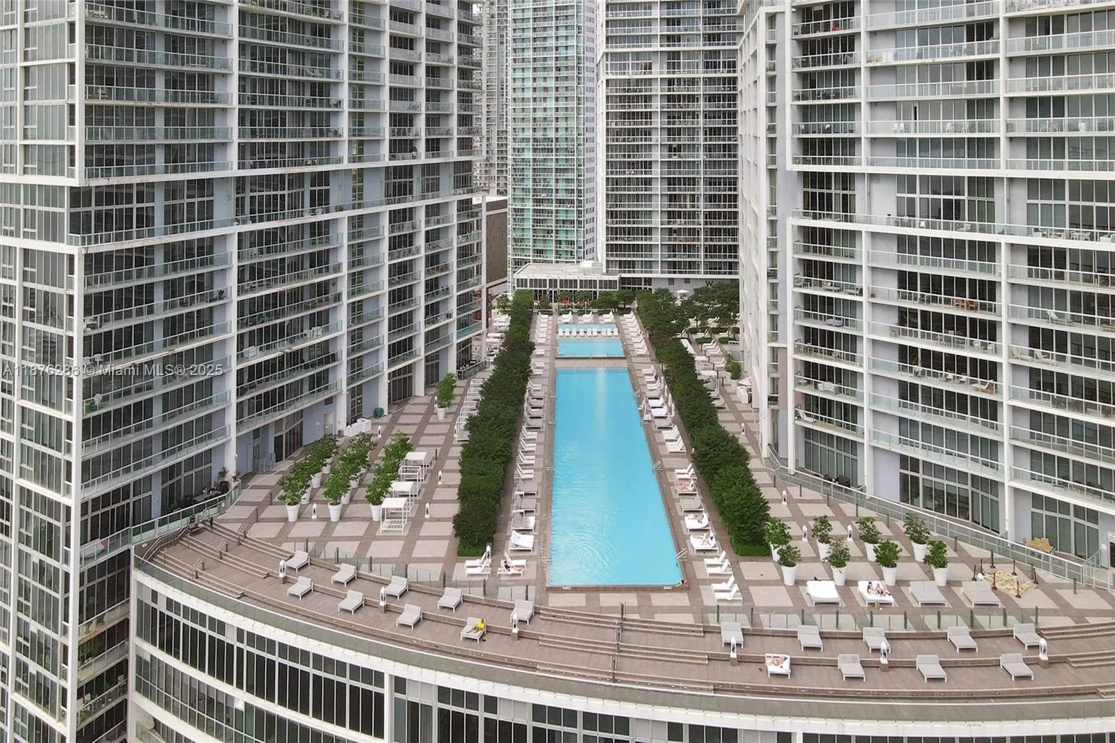 485 Brickell Ave # 2009, Miami, FL 33131 photo 6