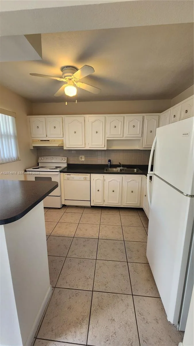 6550 Royal Palm Blvd # 112A, Margate, FL 33063 photo 3